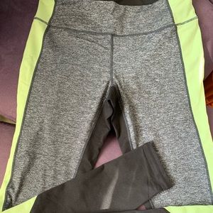 Zella full length leggings size M